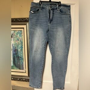 Judy Blue Jeans 16w